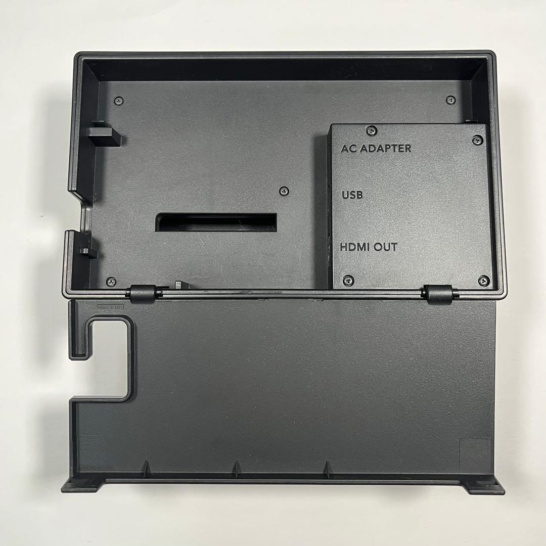 Nintendo Switch本体 [美品/動作確認済] + 周辺機器