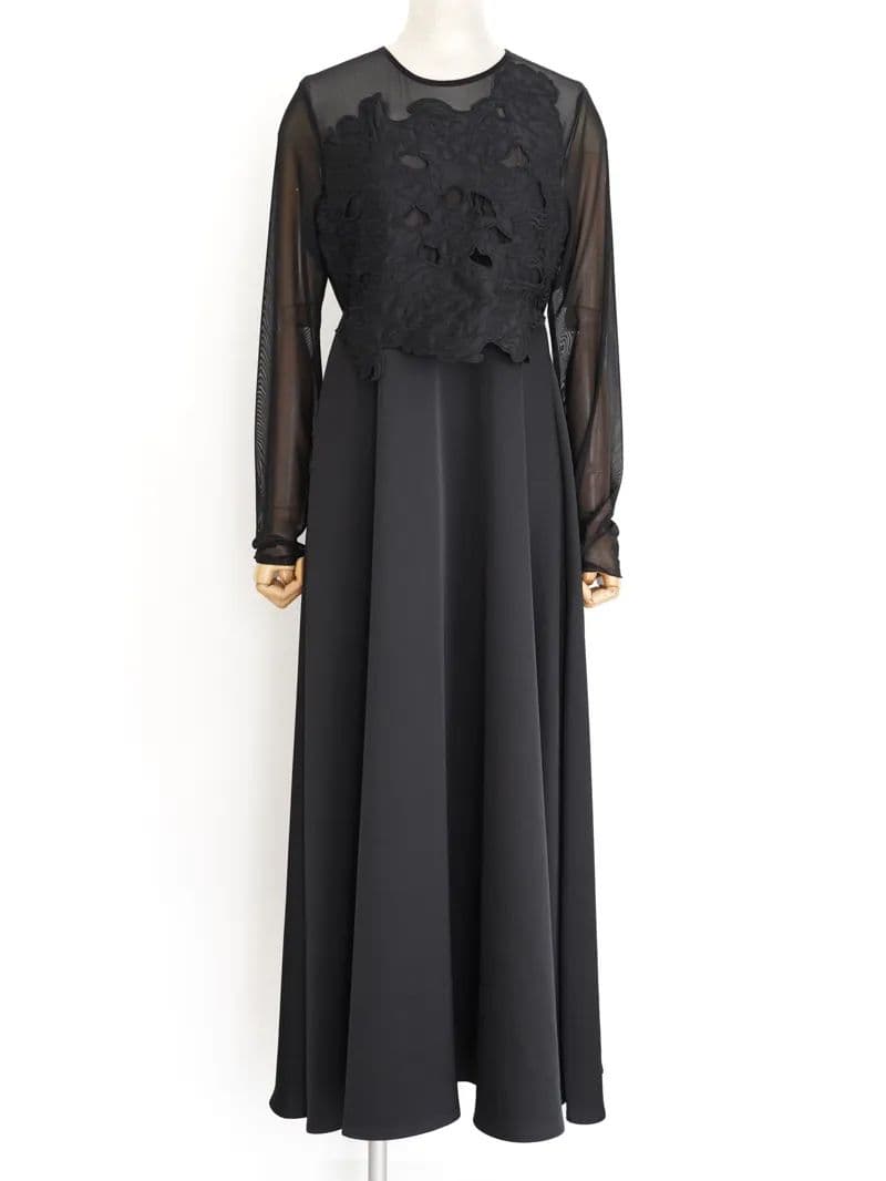 新品タグ付　Ameri UPPER EMBROIDERY FLARE DRESS