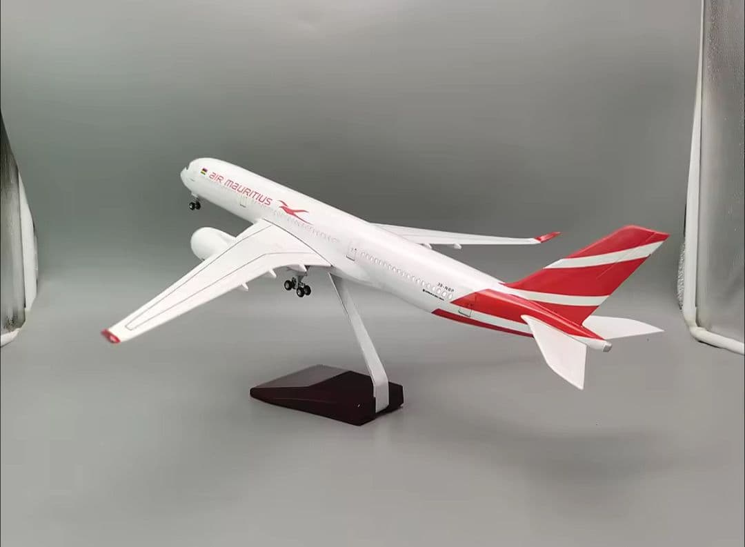 エア・モーリシャス エアバス A350 1/150 47cm 大型 LEDモデル｜