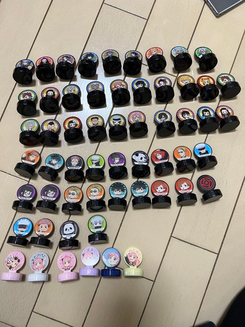 鬼滅の刃グッズ　まとめ売り　商品写真5枚あります