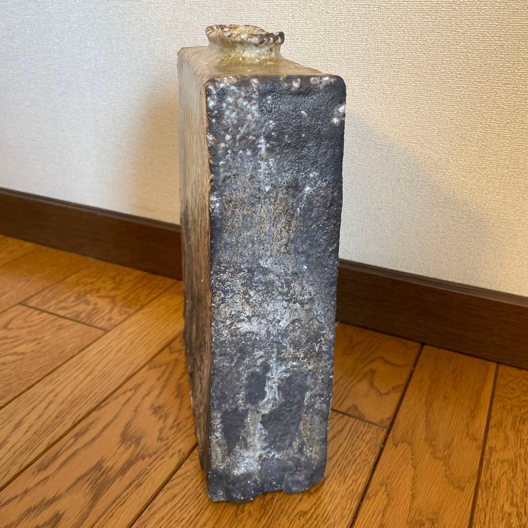 再大幅値下げ！！】美藍窯 九州信楽滝花入 花瓶 - メルカリ