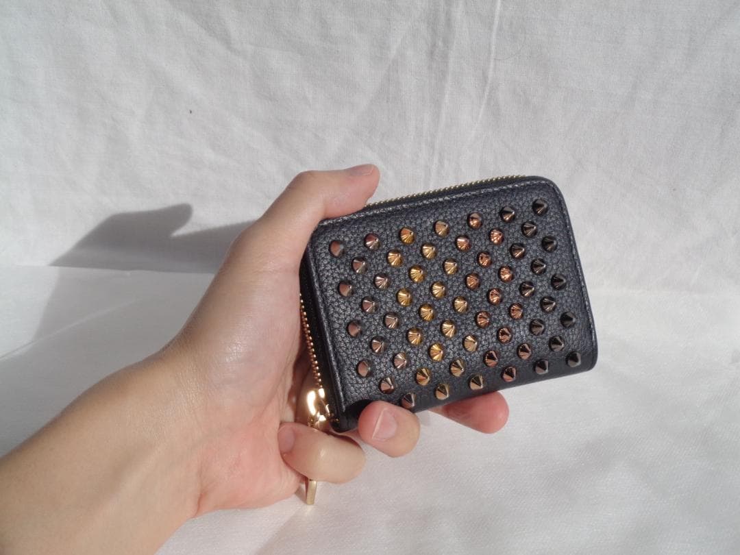 Christian Louboutin スパイク パネトーネ ケース 財布