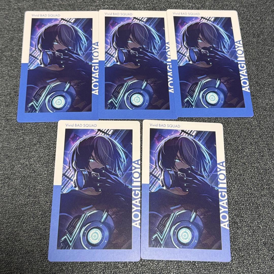 プロセカ 青柳冬弥 10B エピカ プロセカ 青柳冬弥 グリッター缶バッジ