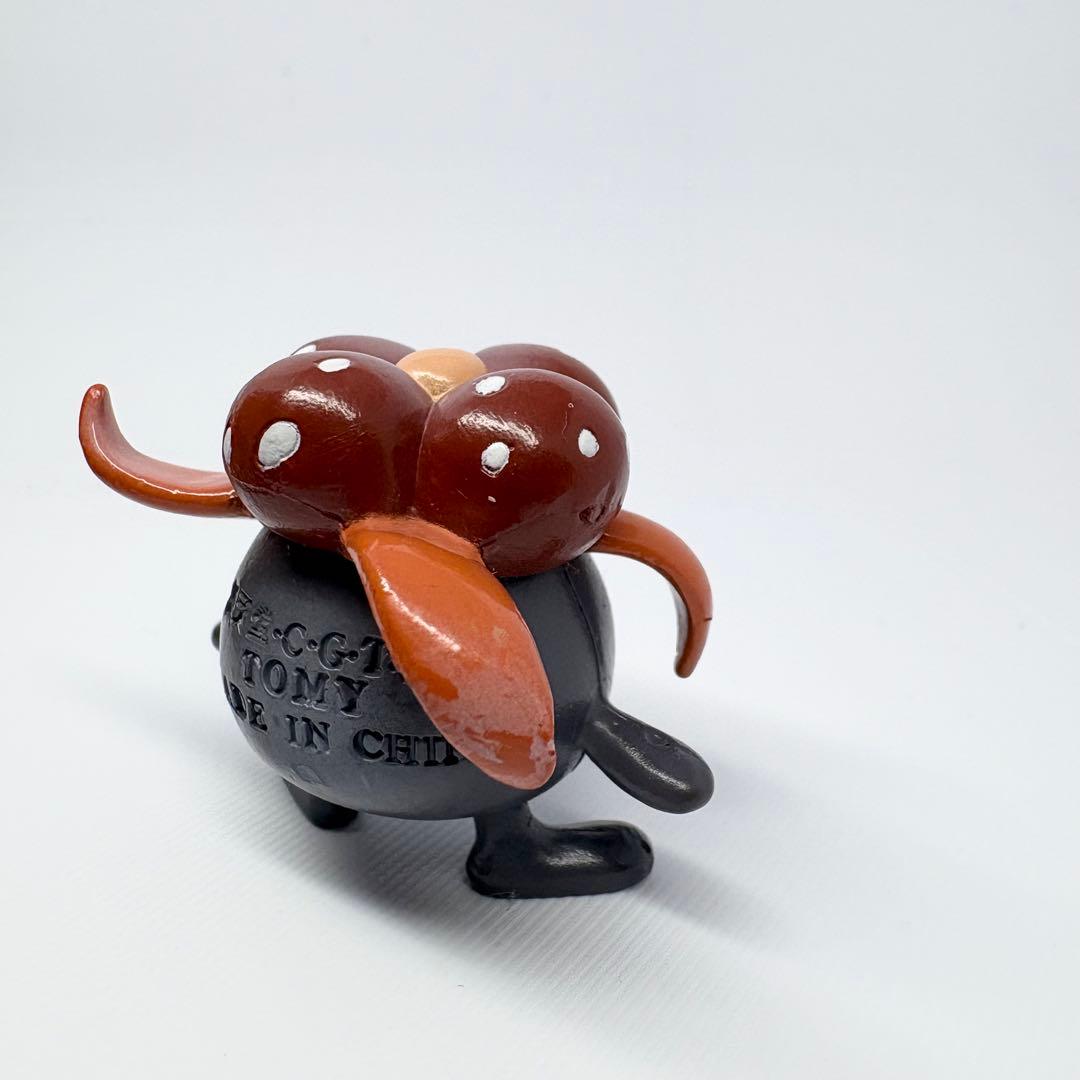 希少 レア 廃盤 初期 初代 ポケモン モンコレ クサイハナ - メルカリ