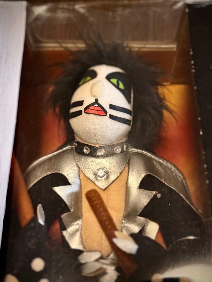 希少】KISS PETER CRISS LARGE PLUSH FIGURE - メルカリ