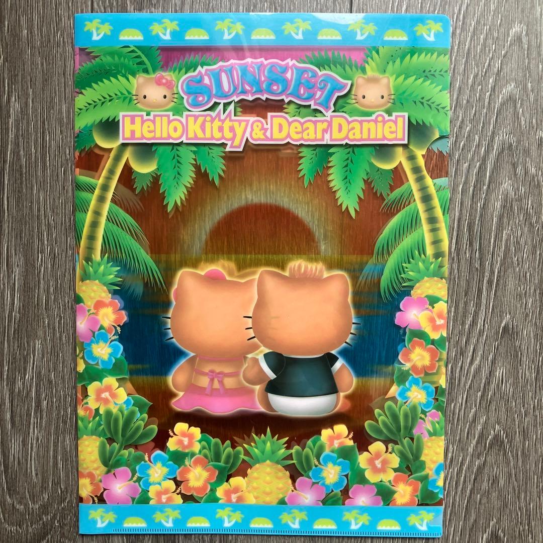 d*2様 ハローキティ　サンセットクリアファイル　日焼けキティ　サンリオ d*2様 ハローキティ サンセットクリアファイル 日焼けキティ サンリオ