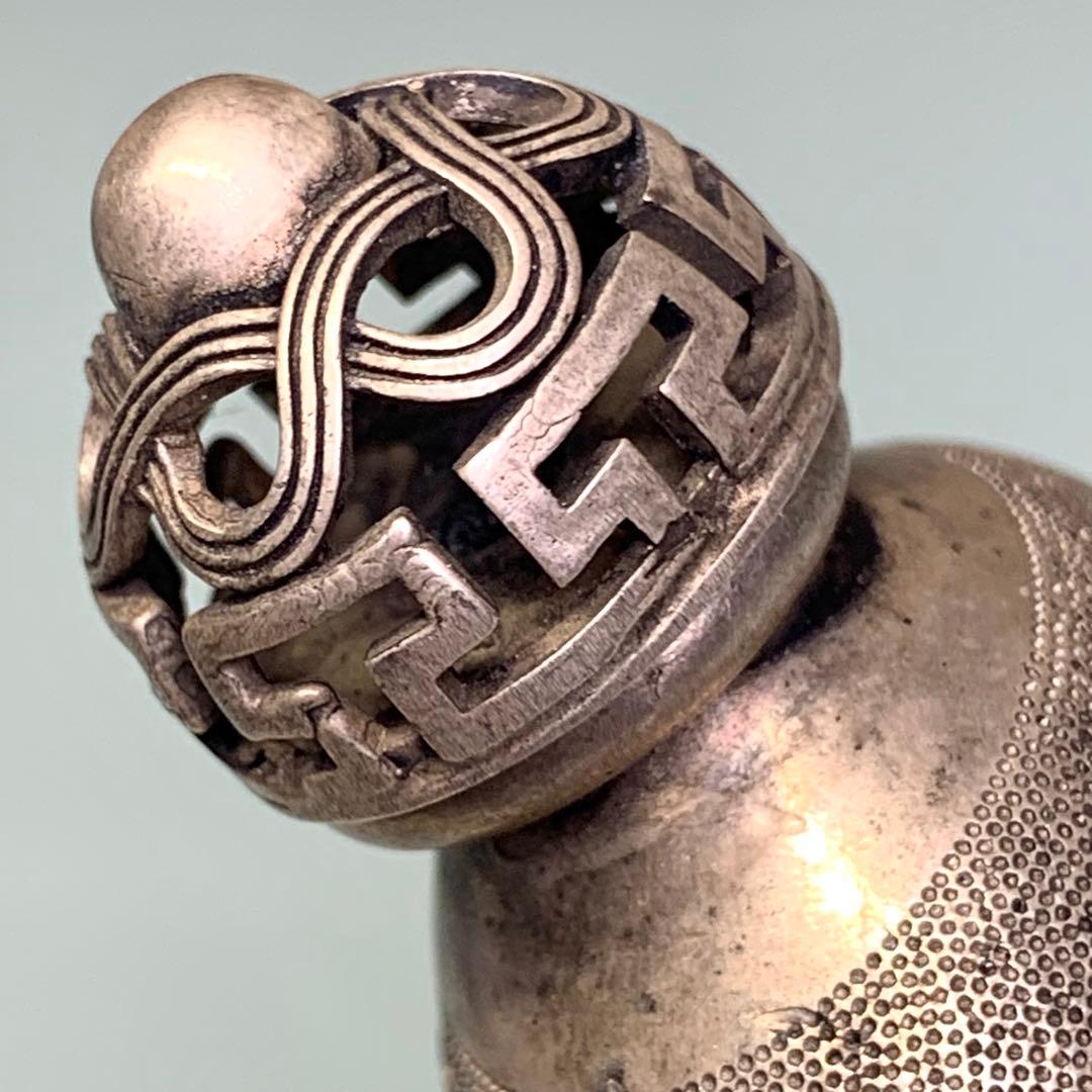 清国の鼻煙壺 宝瓶 仙女彫刻 時代物 アンティーク