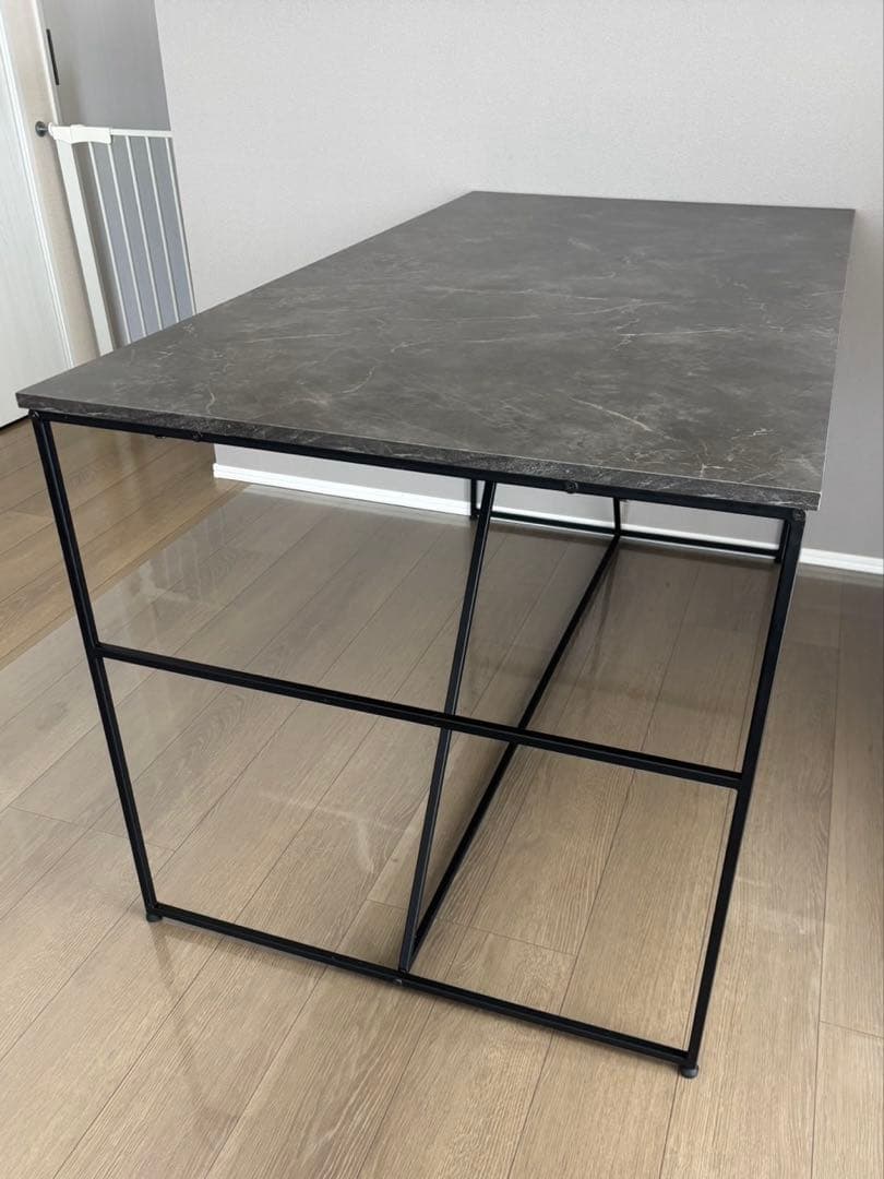 LOWYA Trand 140 ダイニングテーブル 大理石風