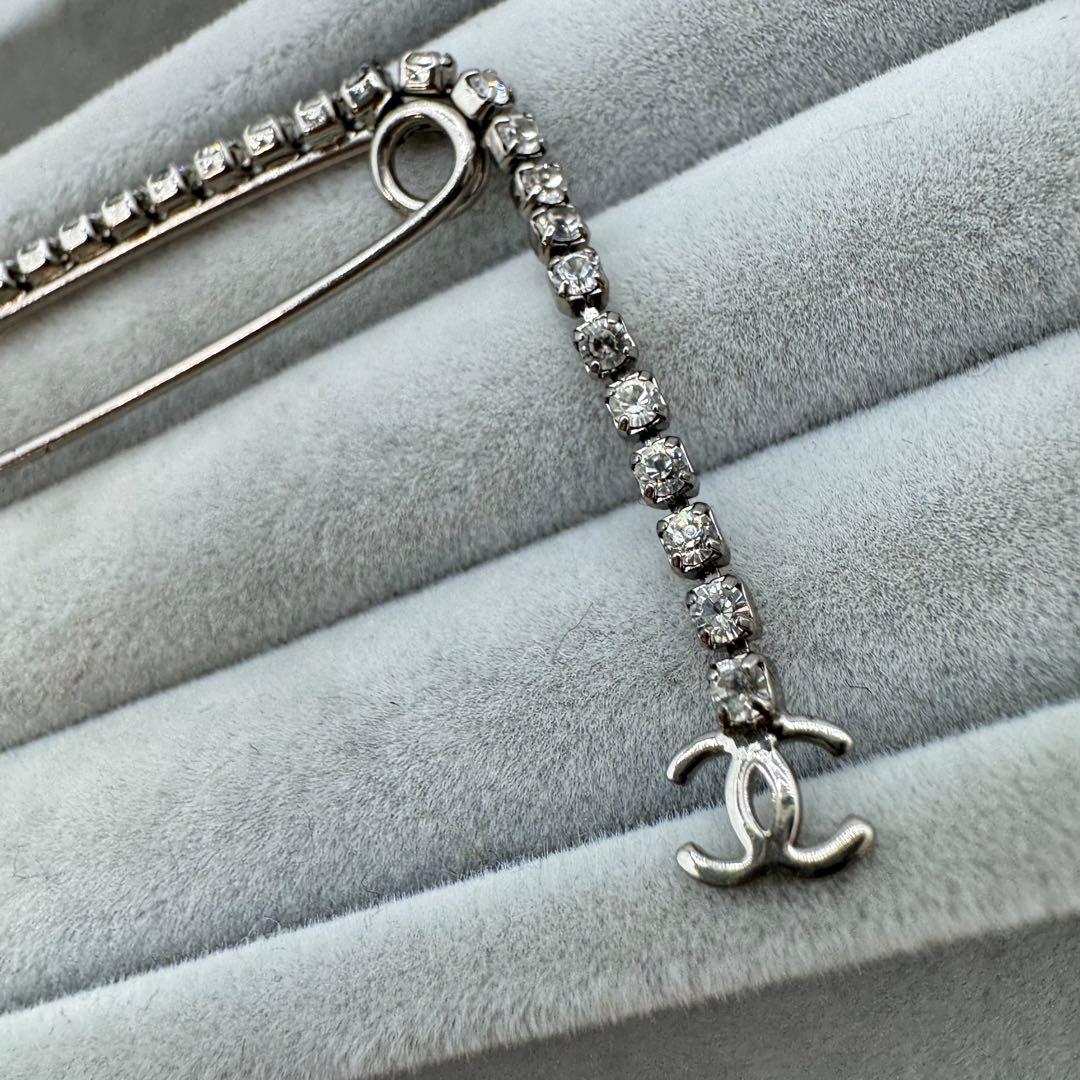 箱付き】CHANEL ブローチ 安全ピン ココマーク ストーン 01P