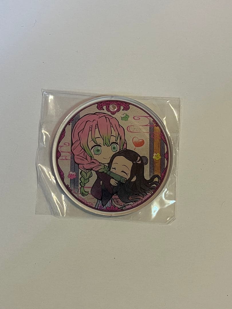 鬼滅の刃 缶バッジ 竈門禰豆子＆甘露寺蜜璃 - メルカリ