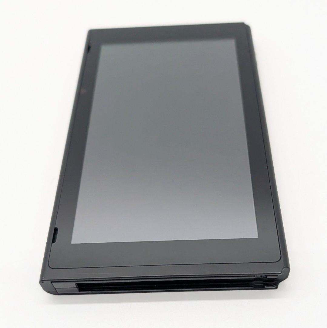 【極美品】Nintendo Switch 本体のみ 2018年