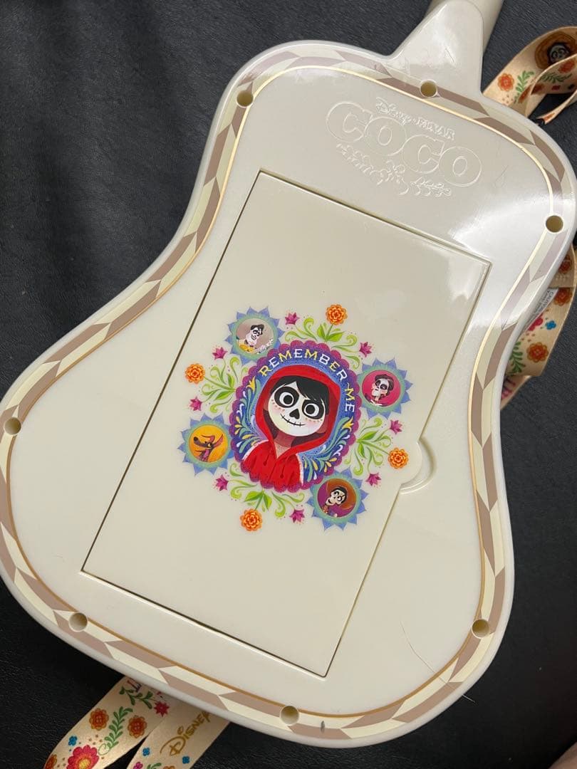 ディズニーピクサー リメンバーミー ミゲル ギター型 ポップコーン