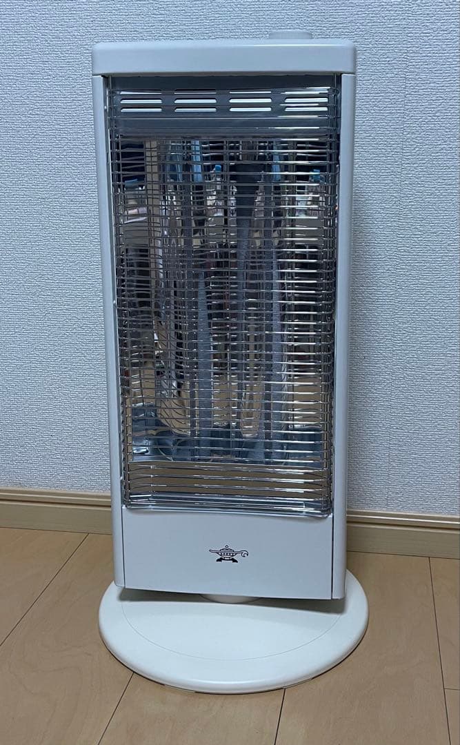 アラジン 遠赤グラファイトヒーター 2021年製 遠赤グラファイトヒーター（2灯管） | Aladdin（アラジン）公式サイト