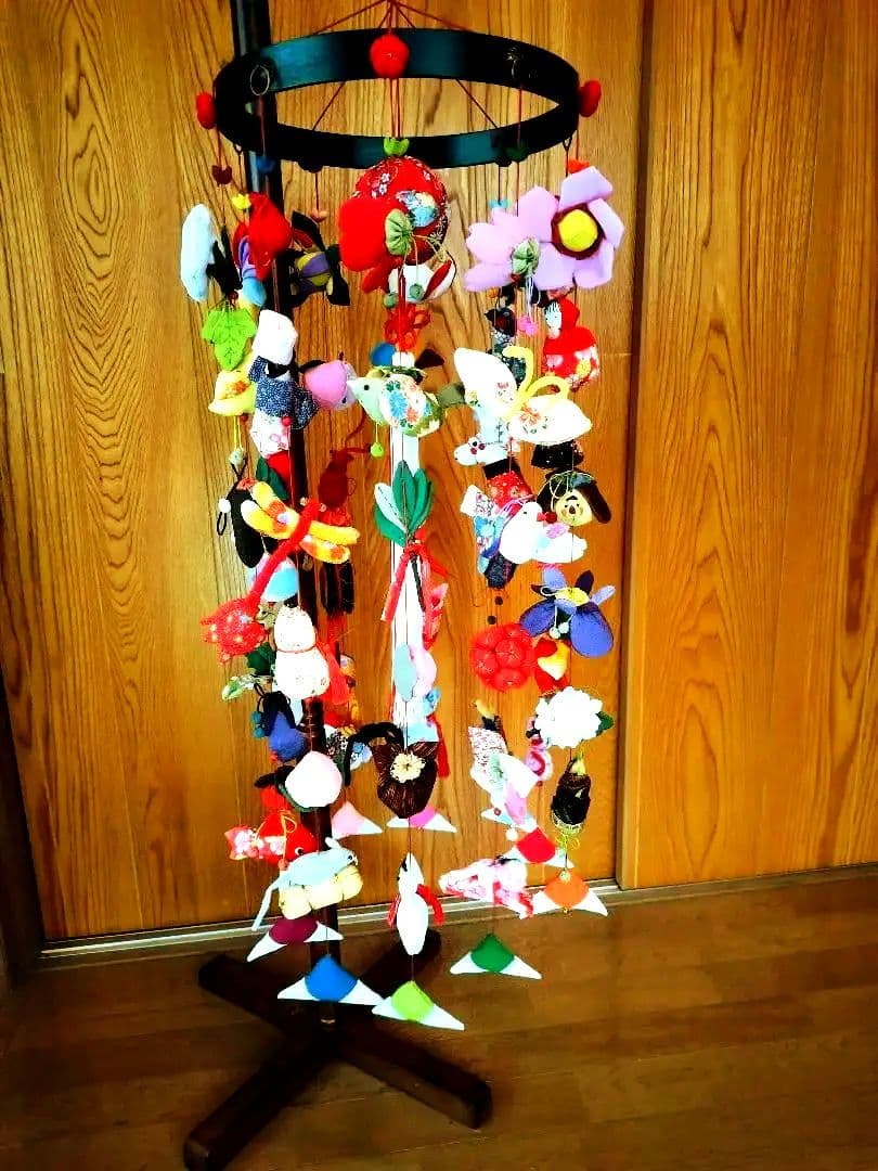 ちりめん細工　つるし飾り