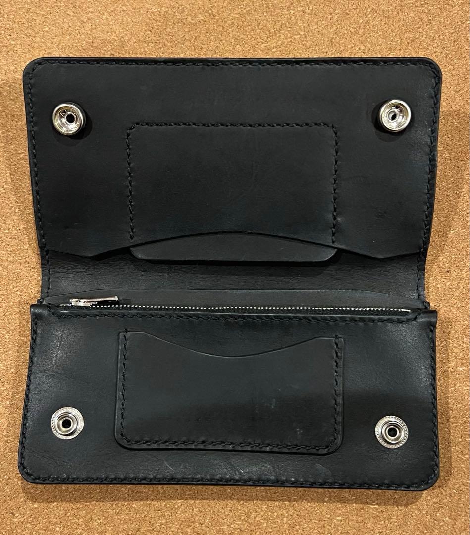 トラッカーウォレット NEWスタッズパターン　 赤✖️黒