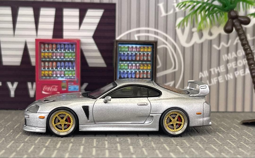 MINI GT 5台+ジオラマセット