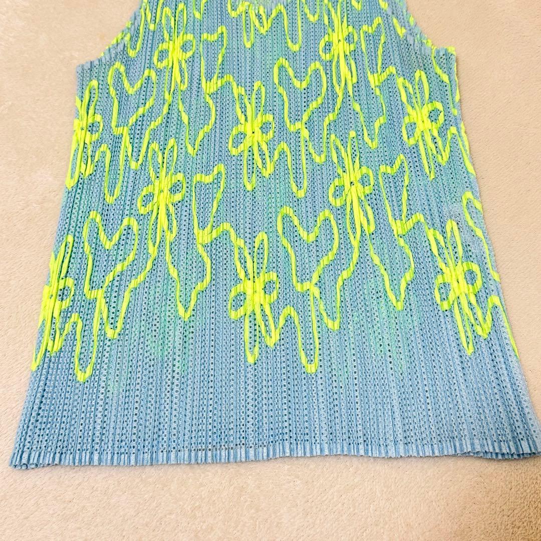 極美品✨PLEATS PLEASE 花柄　水色　花柄　ノースリーブ　メッシュ