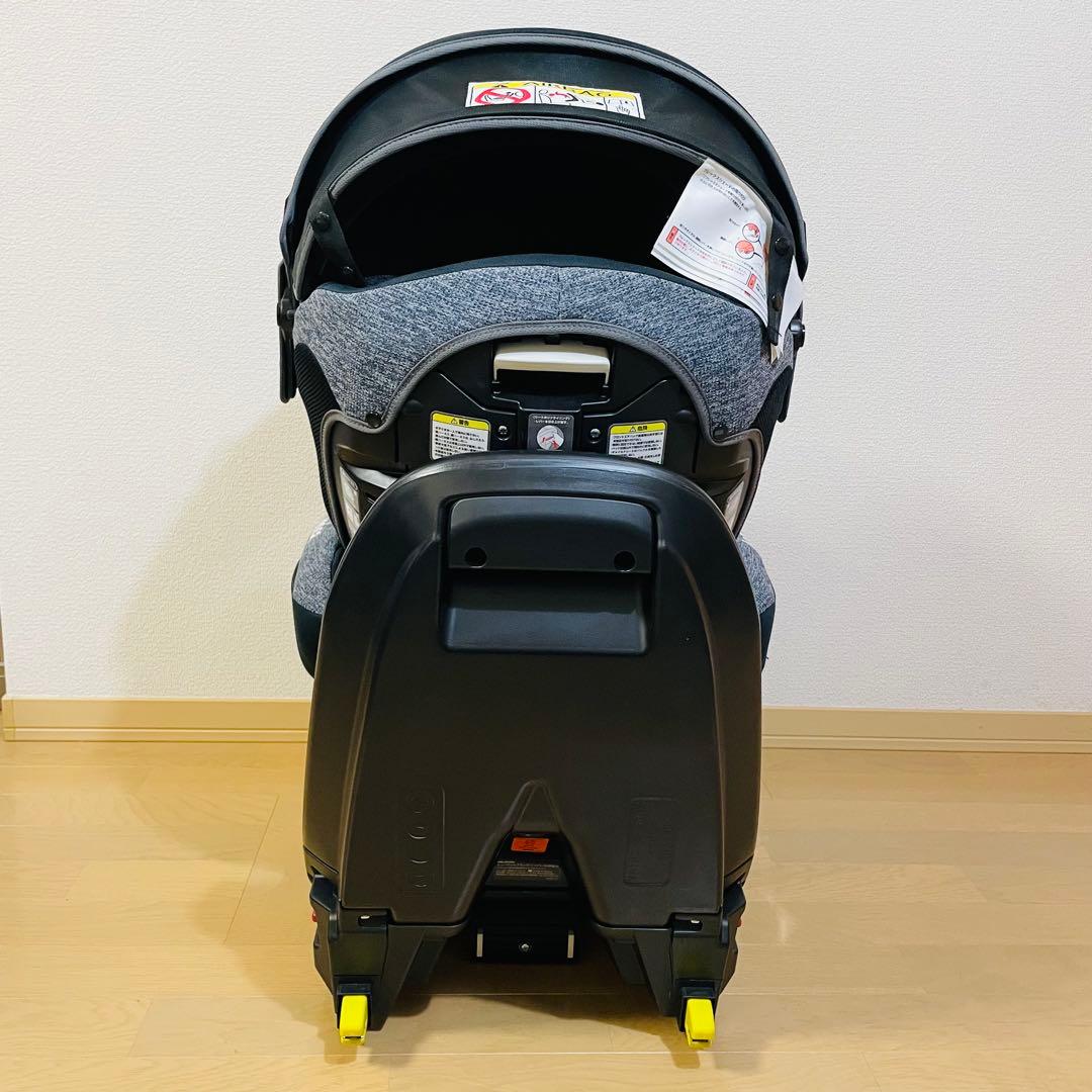 美品✨　Aprica チャイルドシート フラディアグロウISOFIX AC 黒