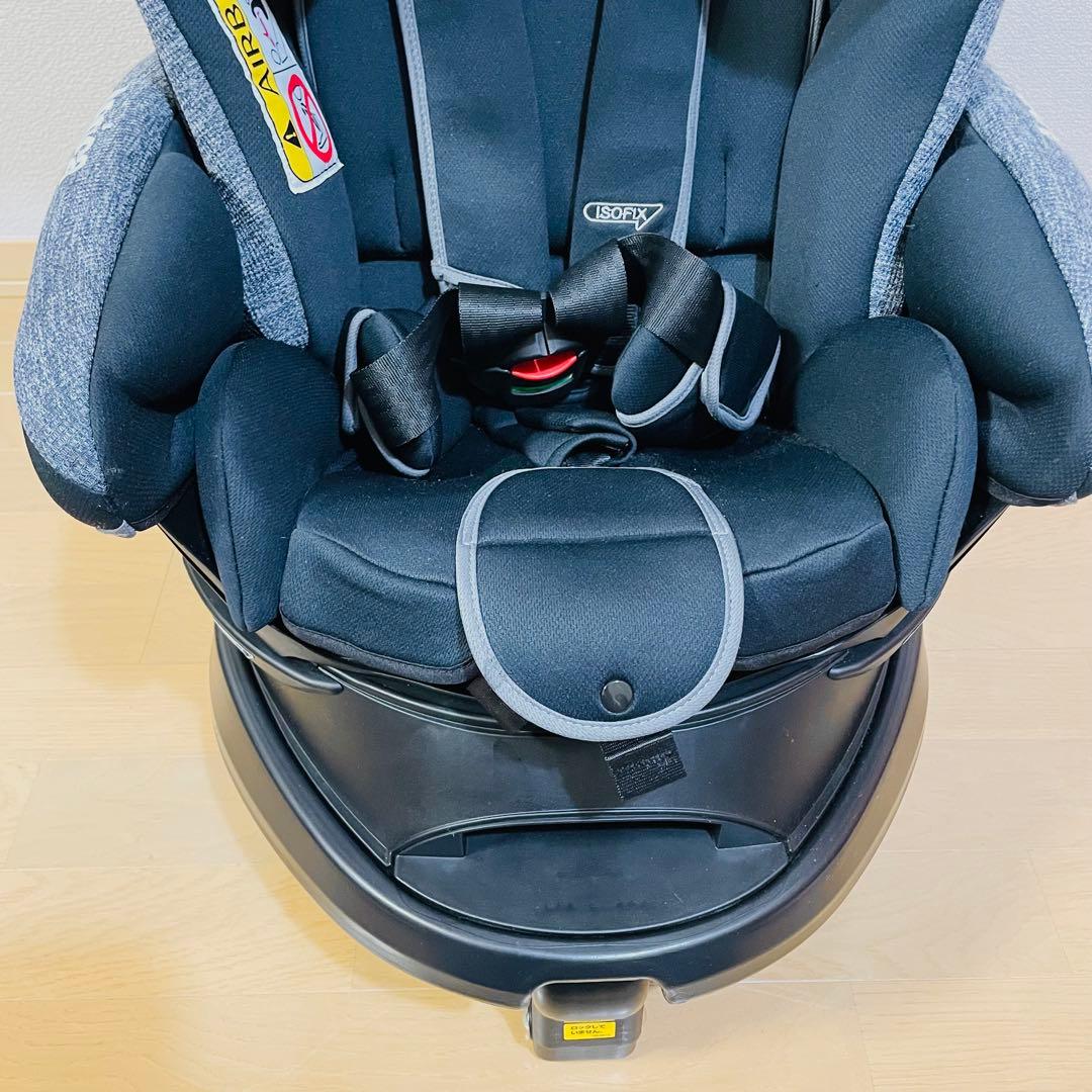美品✨　Aprica チャイルドシート フラディアグロウISOFIX AC 黒