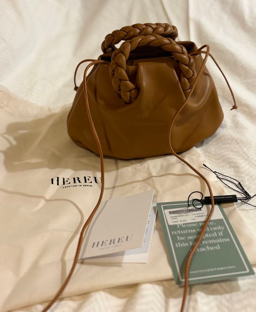 未使用　HEREU ヘリュー Bombon ボンボン 2way ショルダーバッグ