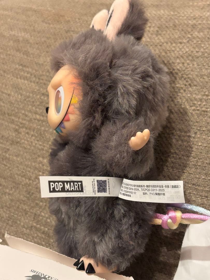 正規品 LABUBU ラブブ シークレット 黒 POP MART