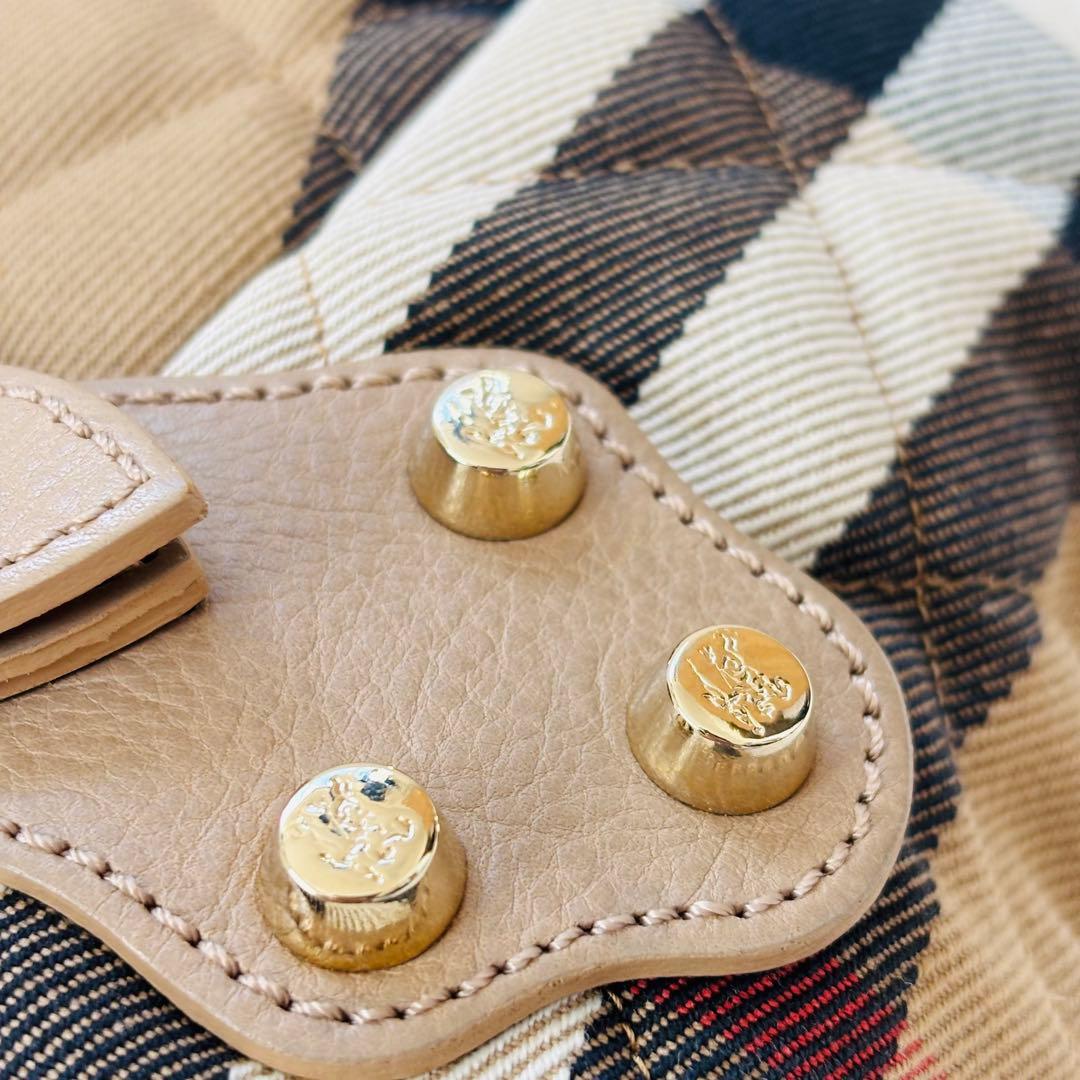超美品 Burberry ショルダーバッグ キルティング ノヴァチェック