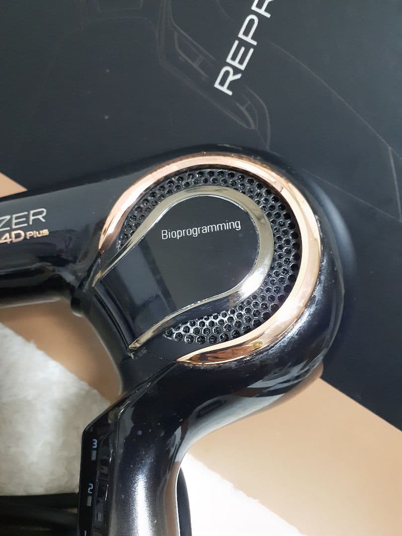 REPRONIZER 4D ヘアドライヤー ノズル付き