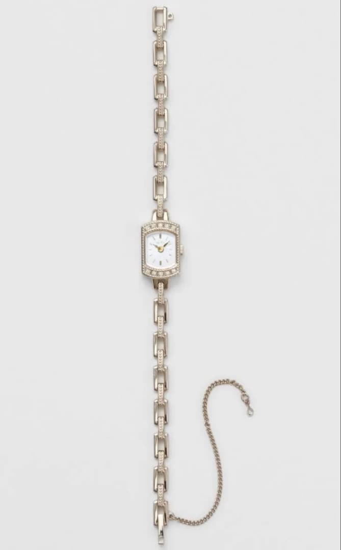 10万から値下げしました！』agete 腕時計