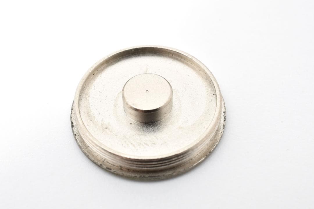 Contax T2用電池蓋 概ねキレイです。使用OKです。 ②