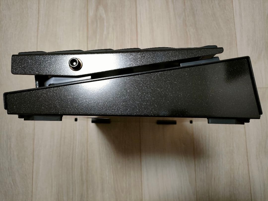 Roland GR-55 ギターシンセサイザーセット