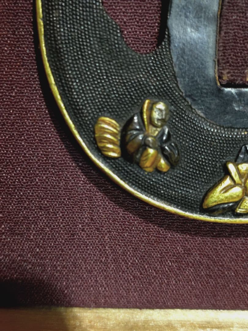 赤銅 魚子地 象嵌 人物 鍔 武者 僧侶 金工 武具 刀装具