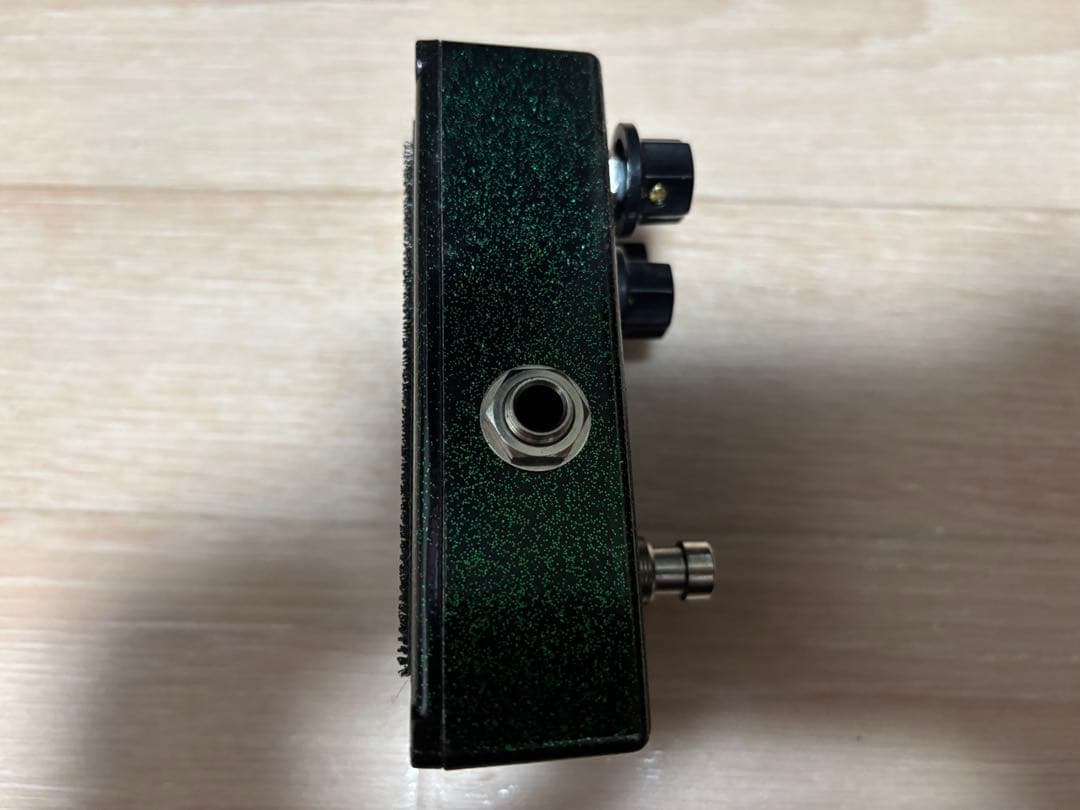 ギター HuGE CHRORORO