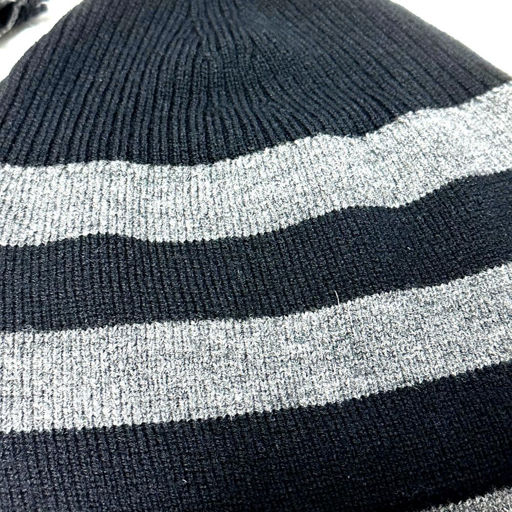 SALE】Vivienne Westwood ポンポン耳当て付ボーダーニット