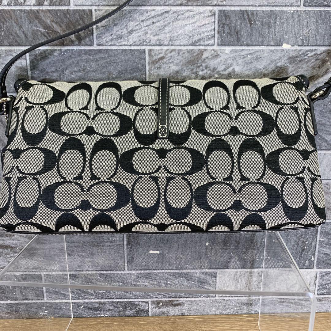 FROM JAPAN公式アカウント01　COACH シグネチャー ワンショ