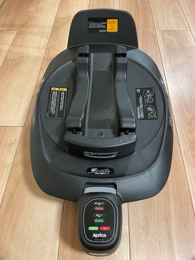 【skiipjackさま専用】アップリカ　ルーチェフリー　トラベルシステムセット