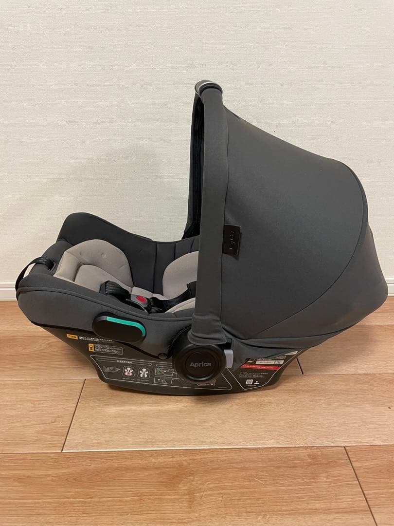 【skiipjackさま専用】アップリカ　ルーチェフリー　トラベルシステムセット