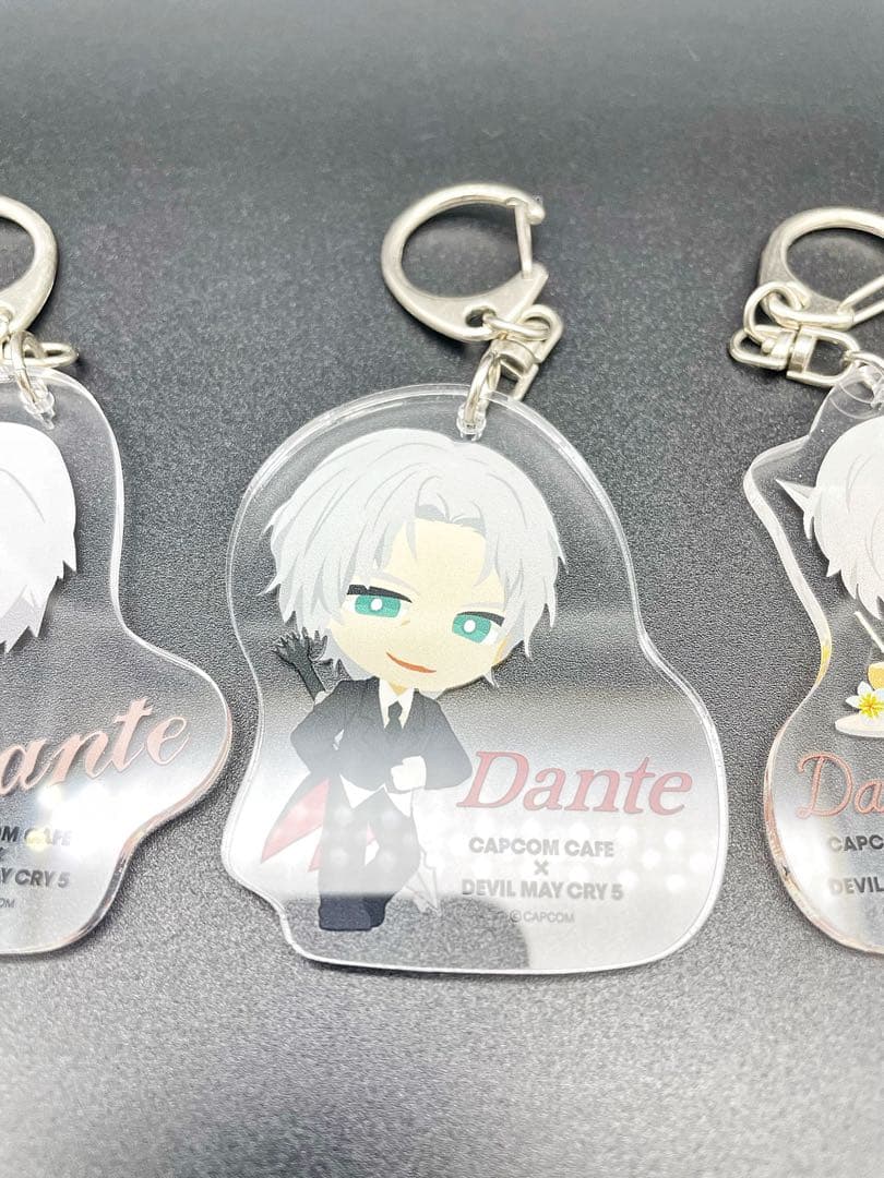 デビルクライメイ ダンテ アクリルキーホルダー 3種セット カプコンカフェ