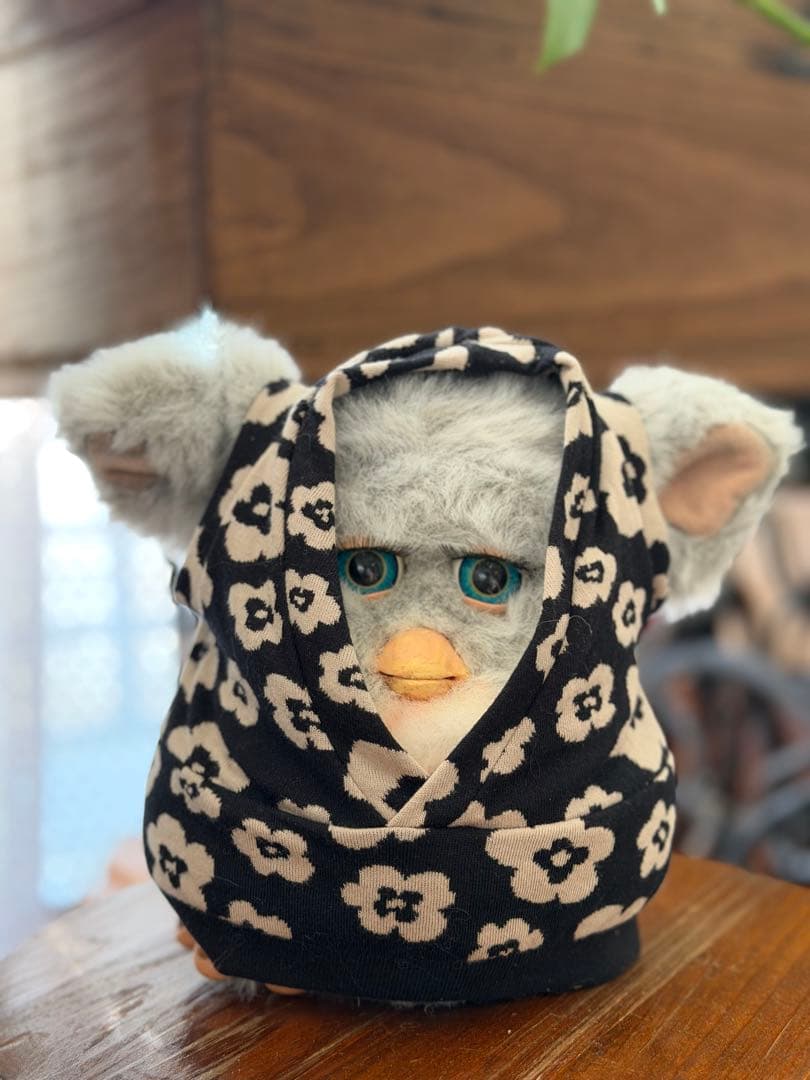 稼働品】ファービー2 クラウディピーチ ブルー目 ドイツ語 2005 - メルカリ