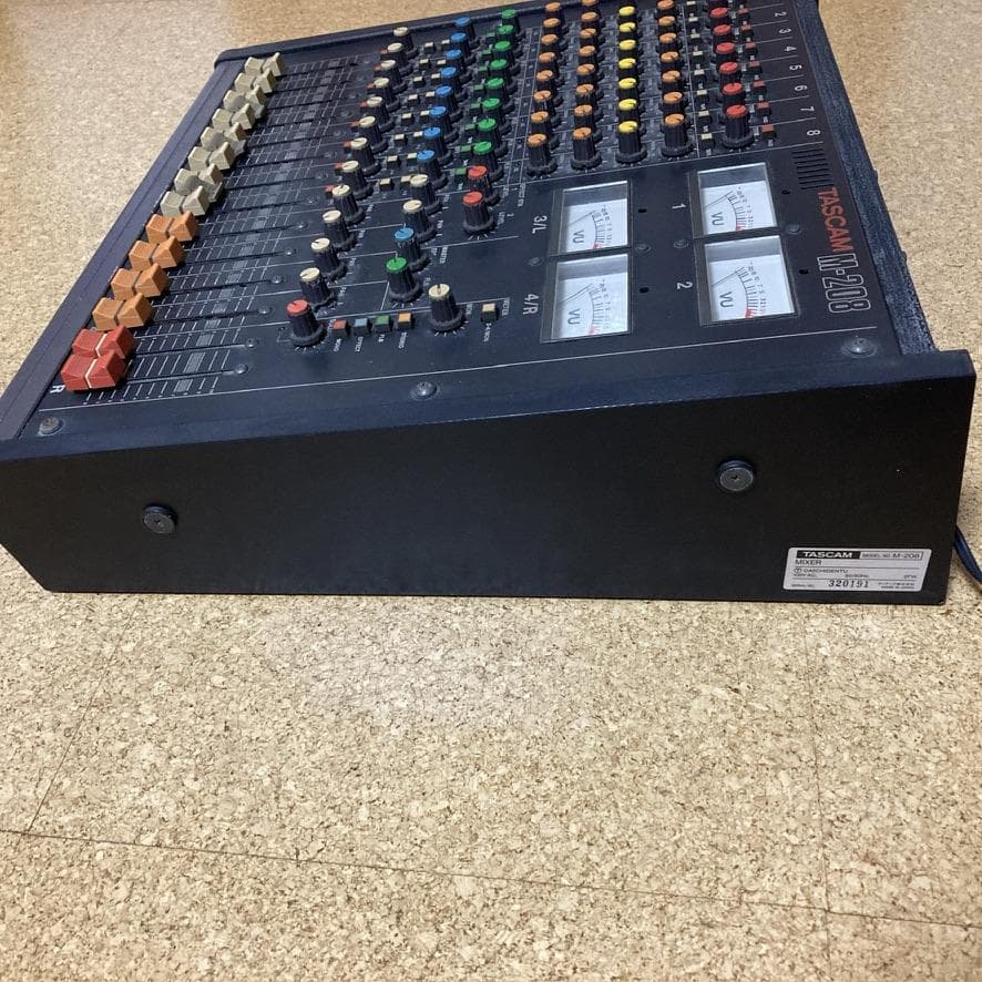 TASCAM M-208 アナログミキサー ヴィンテージ タスカム
