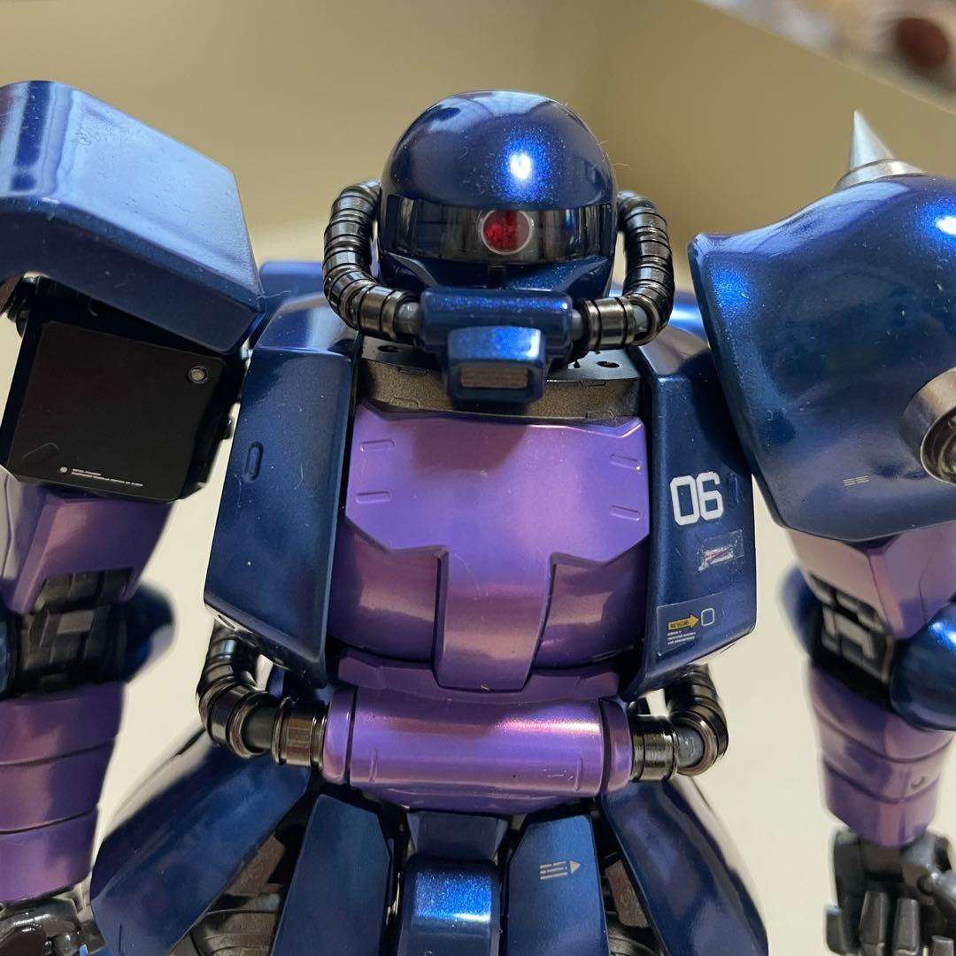 【全塗装、完成品】ザクII 黒い三連星仕様 Ver.2.0 プラモデル 1/100 MG MS-06R-1A 販売済み ザクII 黒い三連星仕様 Ver