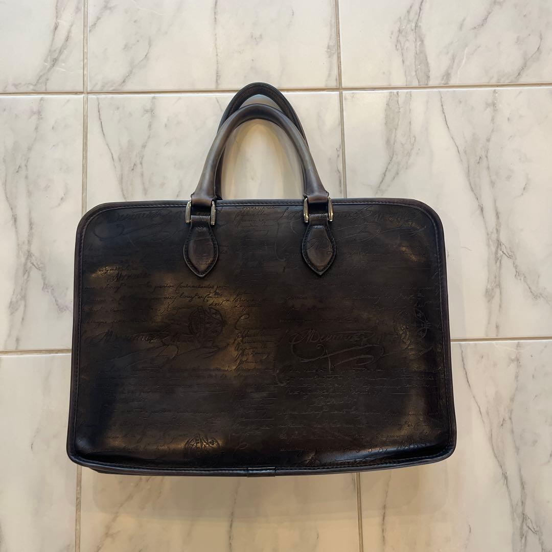 ベルルッティ　アンジュールブリーフケース 名刺入れ、カードケース、ケース付