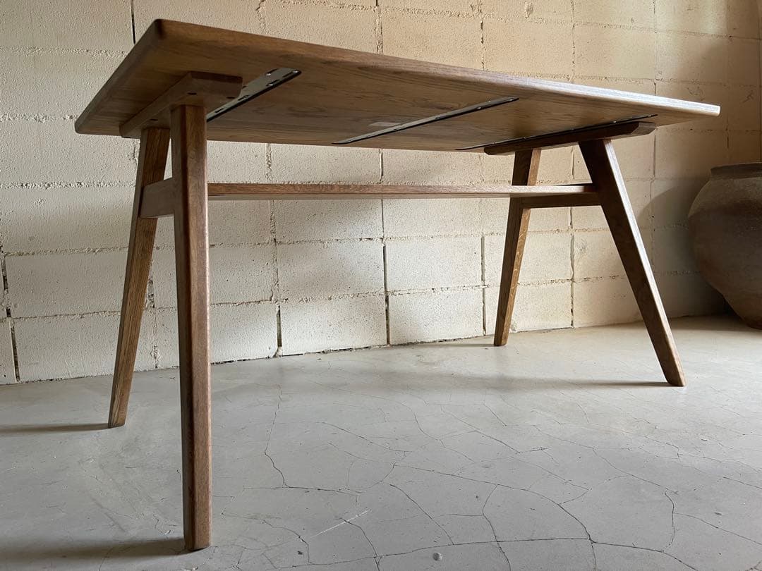 unico ADDAYウニコ アディ　ダイニングテーブル　オーク無垢材　棚板付