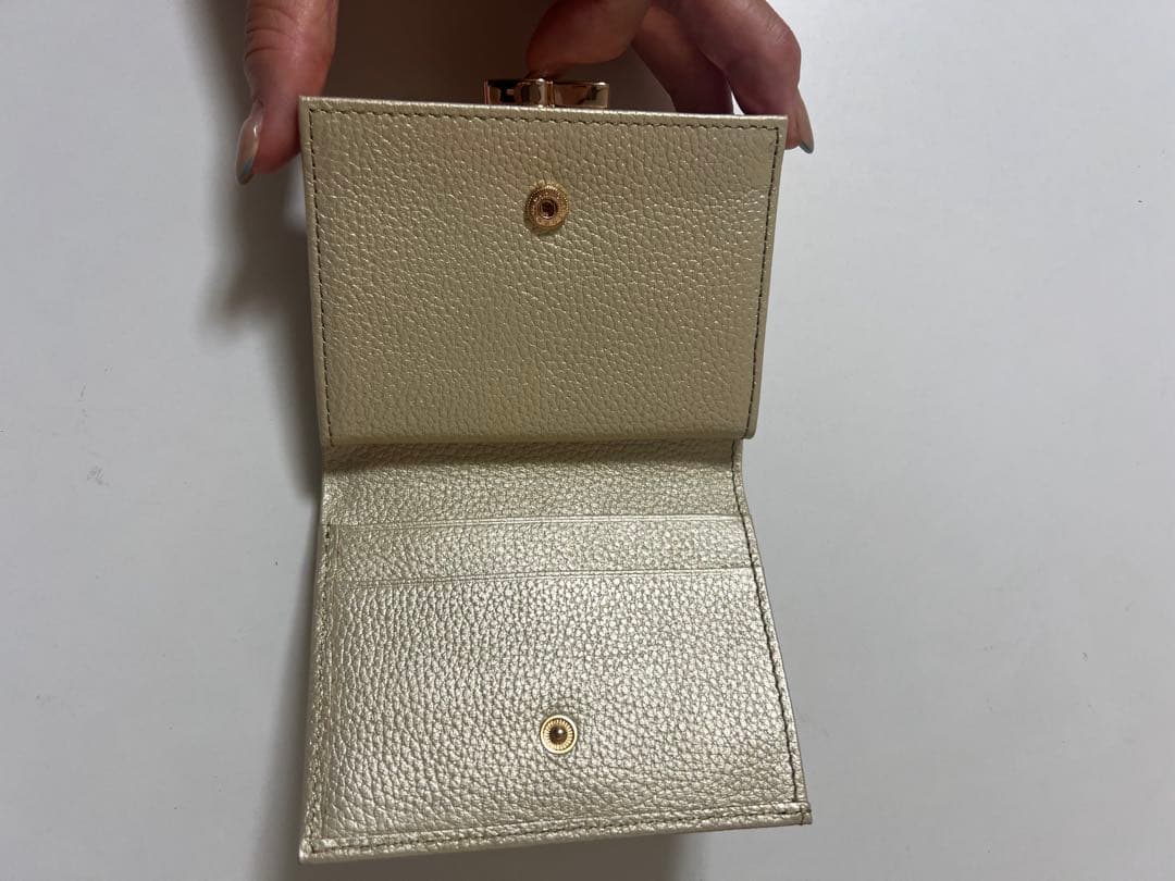 宮内庁売店 菊の御紋入り二つ折財布 人気シャンパンゴールド ☆新品未