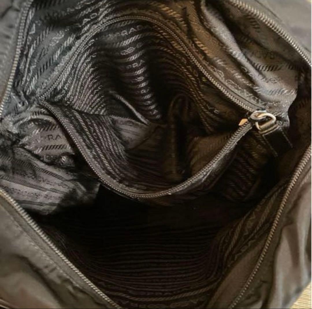 プラダ ショルダーバッグ　ユニセックス＊内側破れあり‥軽く縫っています