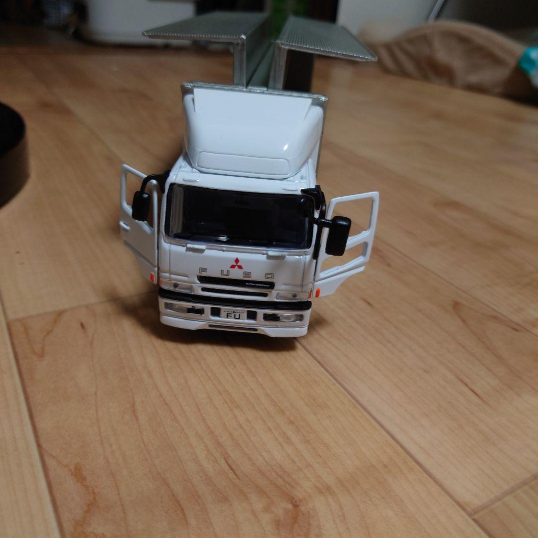 三菱 トラック ミニカー 約1/64スケール