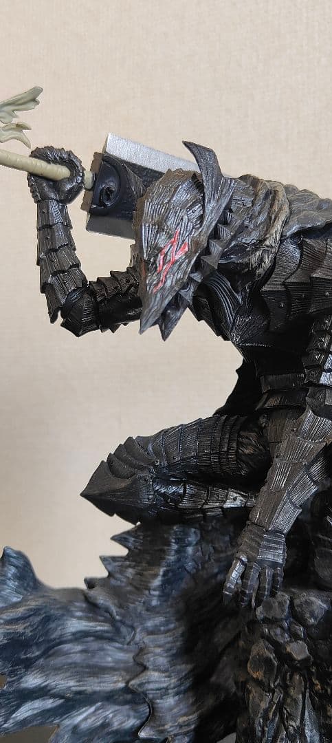 ベルセルク ガッツ 狂戦士の甲冑　フィギュア