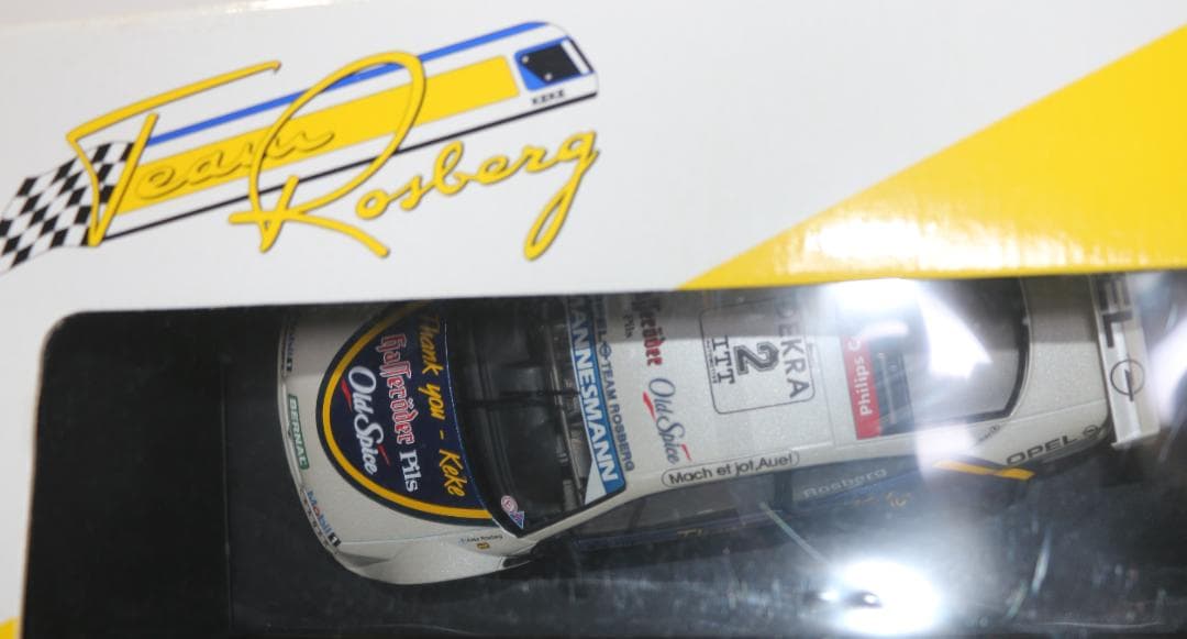 超希少ミニチャンプス(UTモデル)オペル　チームロズベルグDTM仕様　1/18