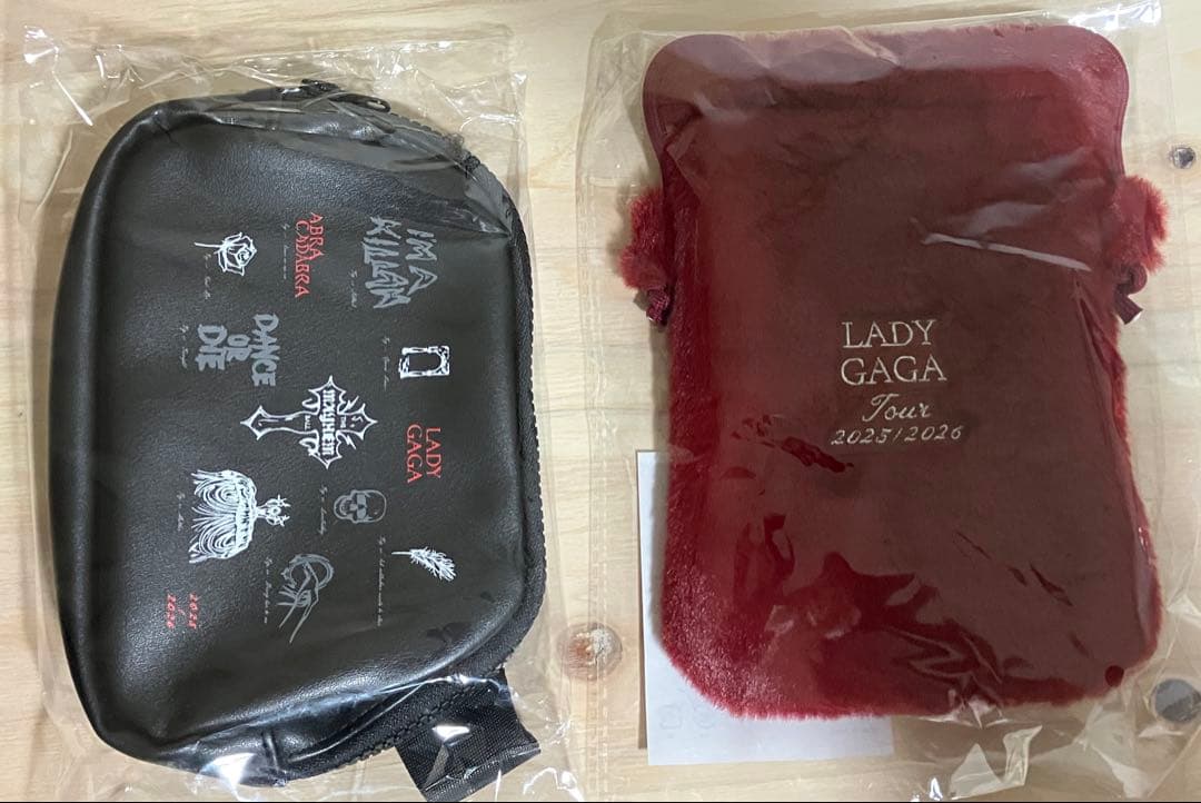 VIP GOLD MERCH セット LADY GAGA MAYHEM BALL - メルカリ