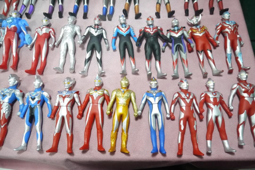 ウルトラマンソフビ89体