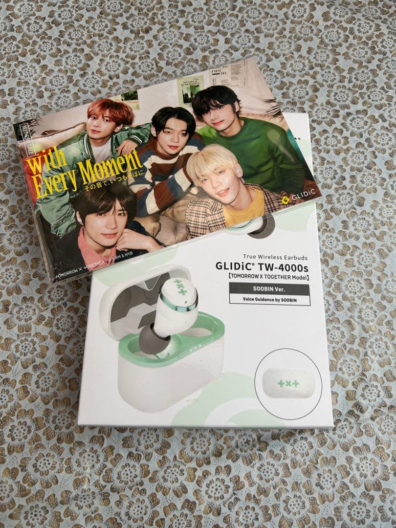 未開封 GLIDiC TXTコラボ ワイヤレスイヤホン スビンVer. TXT トゥバ GLIDiC ワイヤレスイヤホン スビン公式 ストア